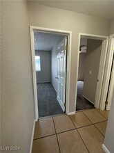 310 Eastminister Ct in Henderson, NV - Building Photo - Building Photo