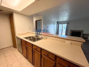 9662 Brentwood Way in Westminster, CO - Building Photo - Building Photo