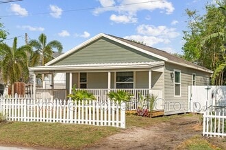 2807 S Brown Ave in Orlando, FL - Building Photo - Building Photo