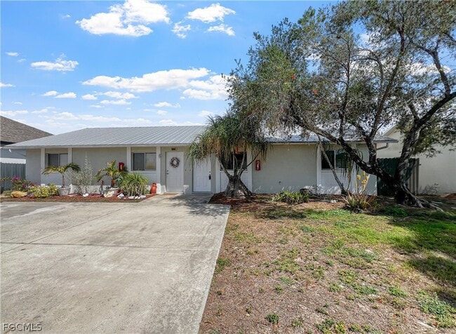 property at 17435 Barbara Dr