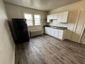 5113 25th Ave in Kenosha, WI - Building Photo