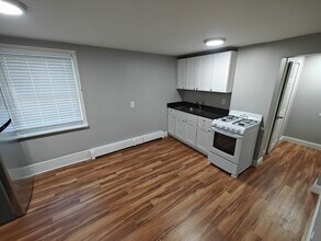 28 Vine St in Haverhill, MA - Building Photo - Building Photo