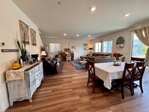 12767 Scholarly Wy in Rancho Cordova, CA - Building Photo - Building Photo