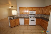 1411 Powder River Dr in Killeen, TX - Building Photo - Building Photo