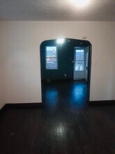 919 School St in Clairton, PA - Building Photo - Building Photo