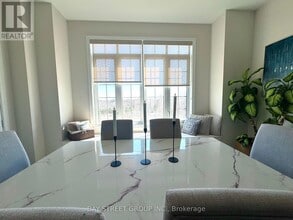 1003 Green St in Innisfil, ON - Building Photo - Building Photo