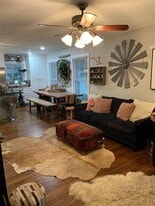 106 S Clark St in Rockwall, TX - Building Photo