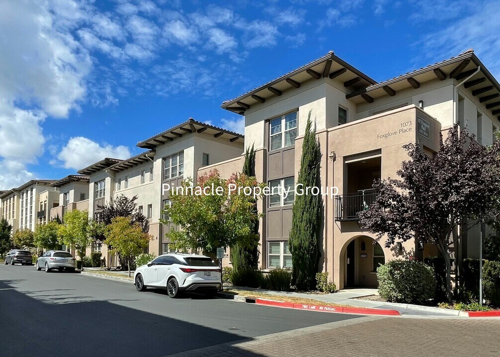 1073 Foxglove Pl in San Jose, CA - Building Photo