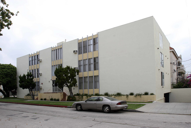 1010 S Bedford St in Los Angeles, CA - Foto de edificio - Building Photo