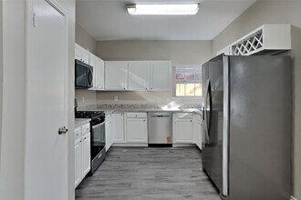 4327 Palmer Plantation Dr in Missouri City, TX - Foto de edificio - Building Photo