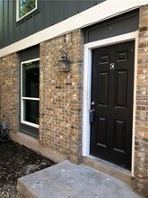 5903 Cougar Dr in Austin, TX - Building Photo - Building Photo