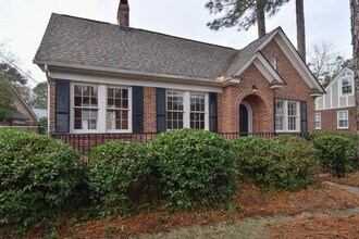 711 Kawana Rd in Columbia, SC - Building Photo - Building Photo