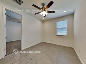 17705 W Pinnacle Vista Dr in Surprise, AZ - Building Photo - Building Photo