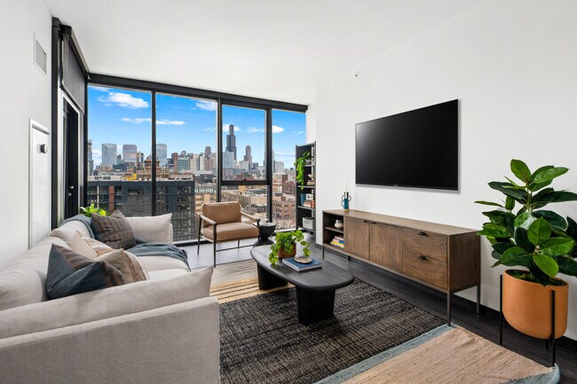 1301 W Washington Blvd, Unit 1608 in Chicago, IL - Building Photo - Building Photo
