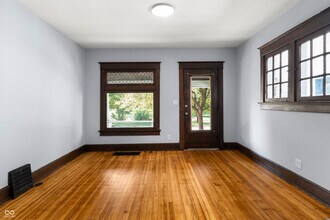 2330 E 16th St in Indianapolis, IN - Building Photo - Building Photo