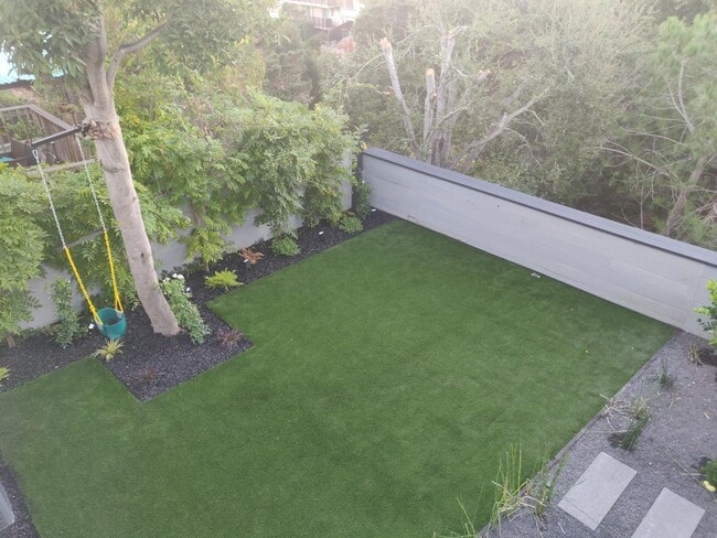 property at 2221 Thurm Ave