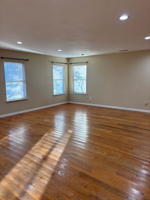 3745 Durango Dr in Dallas, TX - Building Photo - Building Photo