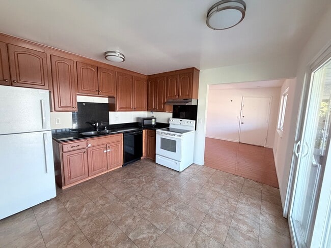 property at 879 Bing Dr