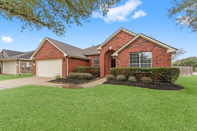 31323 Trinity Park Ln in Spring, TX - Building Photo - Building Photo