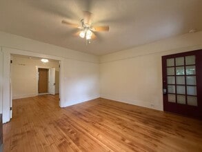 109 4th St in Ashland, OR - Building Photo - Building Photo