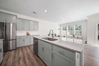 724 Little Bluestem Dr in Lake Wylie, SC - Building Photo - Building Photo