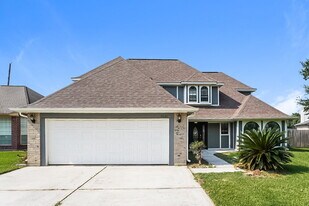 19230 Relay Rd in Humble, TX - Building Photo