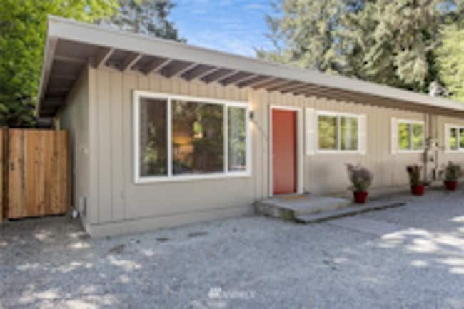 property at 9914 112th St SW