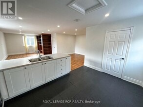 16246 The Gore Rd in Caledon, ON - Building Photo - Building Photo