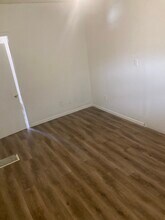 1024 E North St, Unit A in Kokomo, IN - Foto de edificio - Building Photo