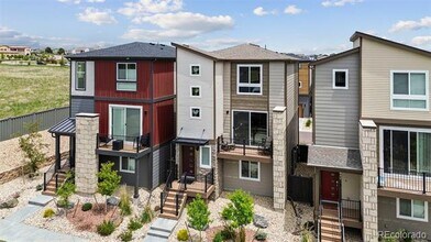 6854 Starry Night Ln in Colorado Springs, CO - Foto de edificio - Building Photo