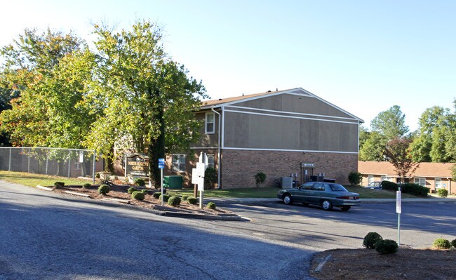 North Augusta Gardens in North Augusta, SC - Foto de edificio - Building Photo