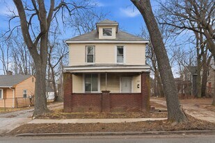 3327 Lafayette St in Fort Wayne, IN - Building Photo