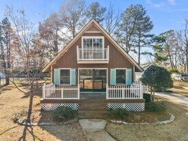 4984 HWY 264 in Washington, NC - Building Photo