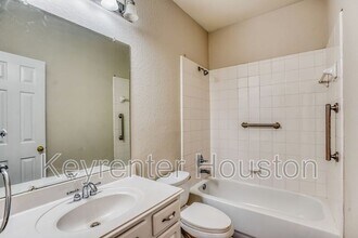 21615 Balsam Brook Ln in Katy, TX - Building Photo - Building Photo