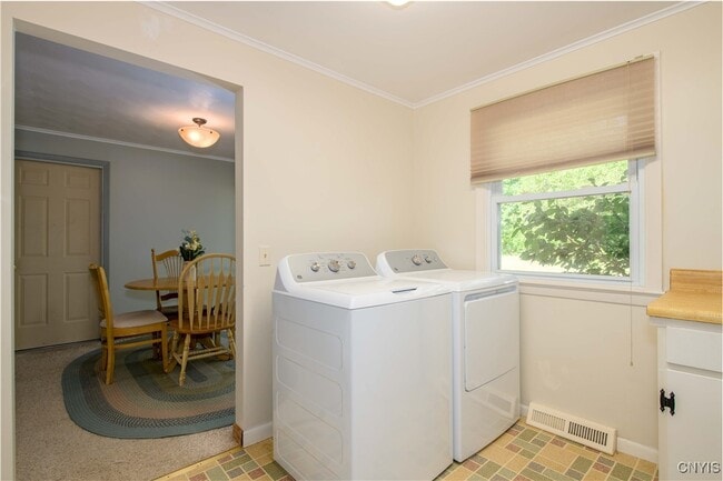 1919 W Lake Rd in Skaneateles, NY - Building Photo - Building Photo