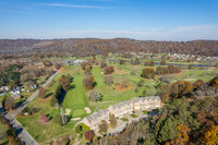 1013 Joseph Dr in Aliquippa, PA - Foto de edificio - Building Photo