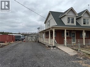 1817 Regional Rd 97 in Hamilton, ON - Building Photo - Building Photo