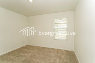 10821 Bird Of Paradise Ln in Houston, TX - Building Photo - Building Photo