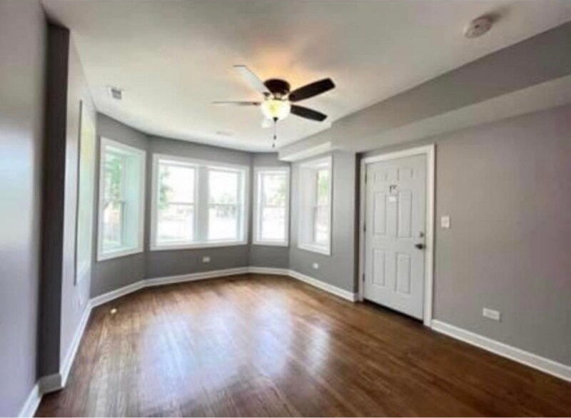 5607 S Throop St in Chicago, IL - Building Photo