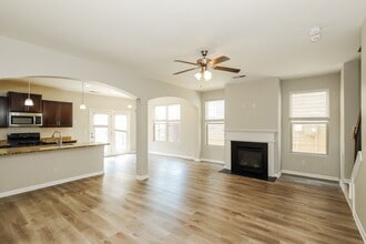 520 Dasheill Ln in Atlanta, GA - Building Photo - Building Photo