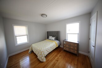 10 Trenton St in Providence, RI - Foto de edificio - Building Photo