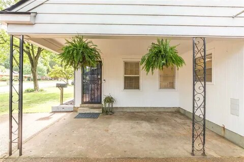 5037 Dee Rd in Memphis, TN - Building Photo - Building Photo