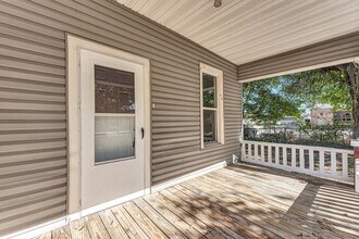 1017 W Chase St in Springfield, MO - Building Photo - Building Photo