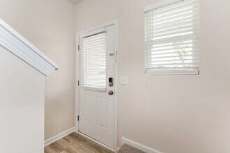 1408 Orch Hl Rd in Haw River, NC - Foto de edificio - Building Photo