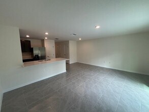 6587 SW 81st Lp in Ocala, FL - Building Photo - Building Photo