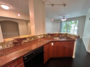 9172 Collins Ave in Surfside, FL - Building Photo - Building Photo