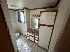 823 West Ave S, Unit 823 in La crosse, WI - Foto de edificio - Building Photo