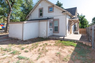 810 Sahwatch St in Colorado Springs, CO - Building Photo - Building Photo