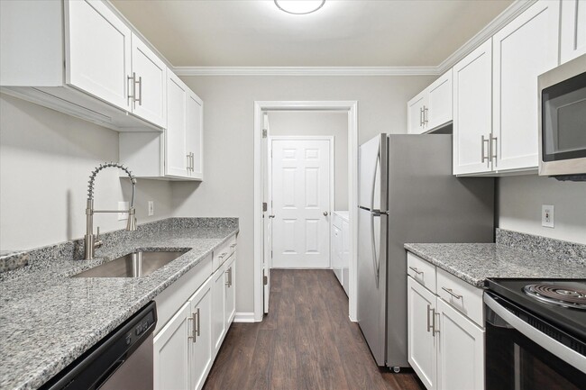 Westbury Apartments in Howell, MI - Foto de edificio - Building Photo