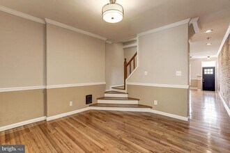 812 E Fort Ave in Baltimore, MD - Building Photo - Building Photo
